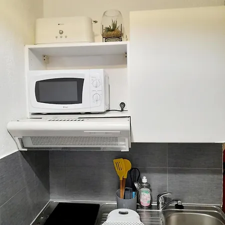 Cosy Proche Gare Et Centre Apartament *